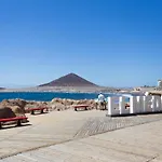 Home2book Cozy El Medano, Wifi *